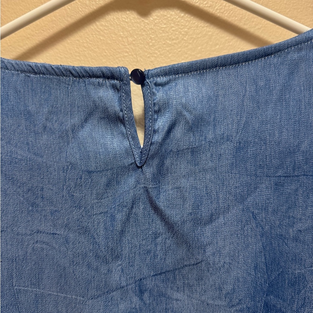 Select + Trend Denim Ruffle Top - Picture 5 of 5